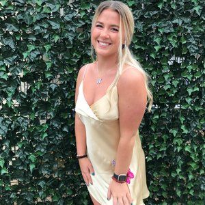 Meet your Posher, Bethany Trotter